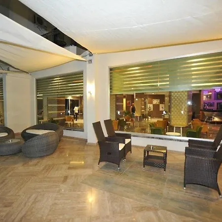 Asrin Hotell 4*
